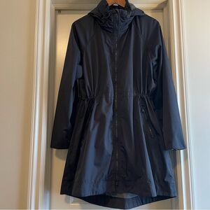 Aritzia - The Group Babaton Raindrop Anorak jacket size large